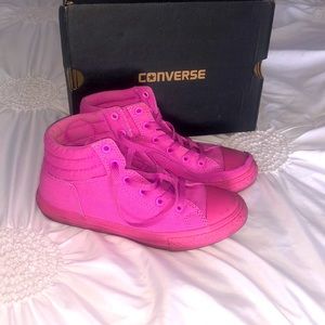 Converse Kids Shoes in Vibrant Pink